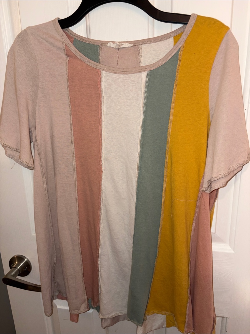 Women’s Multicolor Stripe Short Sleeve Top - Picture 3 of 5